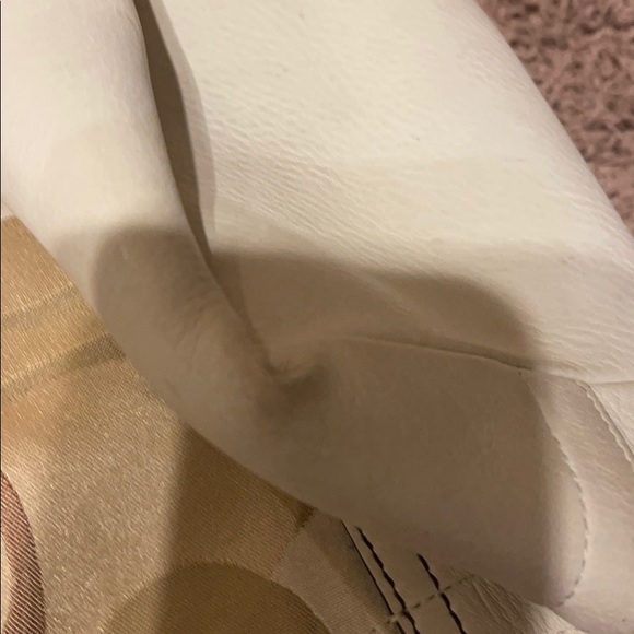 Coach Purse - Picture 5 of 8